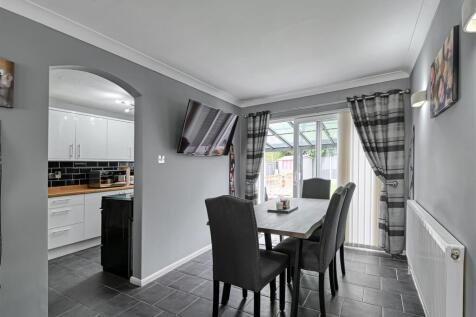 16 Dunval Road-05.jpg