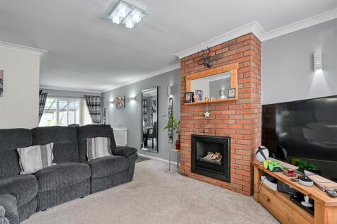 16 Dunval Road-09.jpg