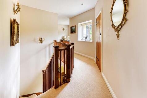 Beech House-landing1.jpg