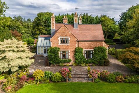 The Old Vicarage-Drone-06.jpg