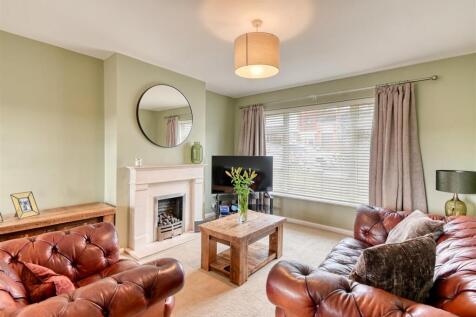 15 St James Drive-06.jpg