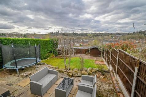 15 St James Drive-13.jpg