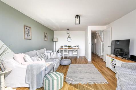 45b Listley Street-03.jpg