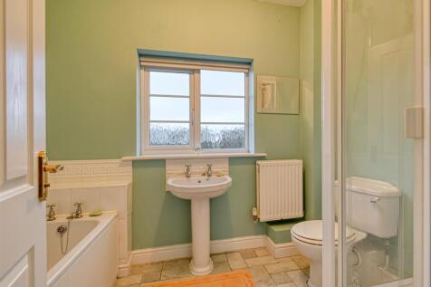 53 Hunters Gate-01.jpg