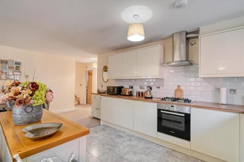 51 Whitburn Street-05.jpg