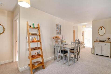 51 Whitburn Street-09.jpg
