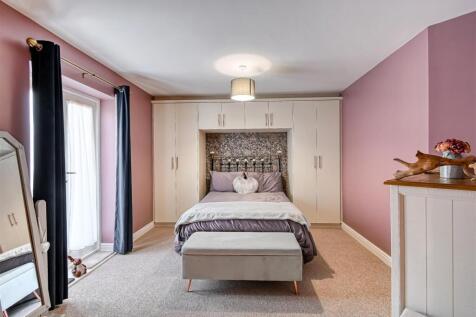 51 Whitburn Street-01.jpg