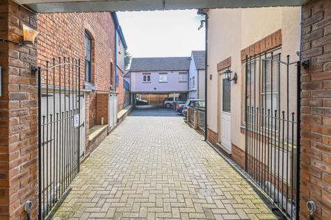 51 Whitburn Street-19.jpg