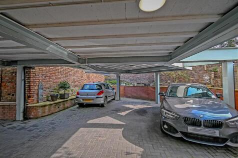 51 Whitburn Street-25.jpg