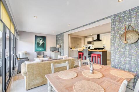 11 Prestwich Close-05.jpg