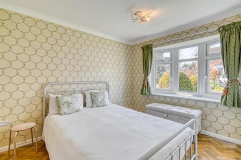 13 Claremont Drive-22.jpg