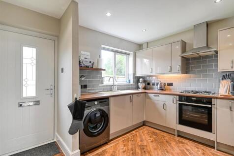 16 Ridley Close-03.jpg