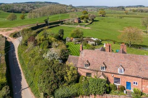 82 Haughton Cottages-drone-2.jpg