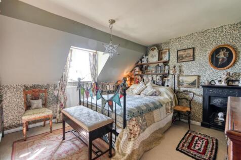 82 Haughton-11.jpg