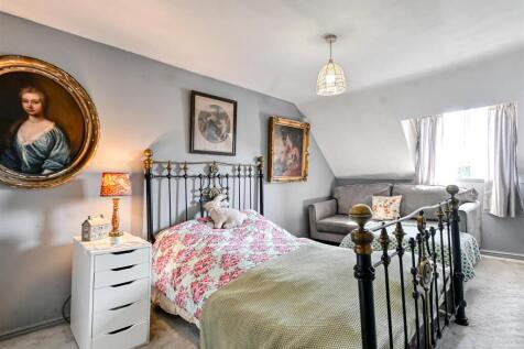 82 Haughton-14.jpg