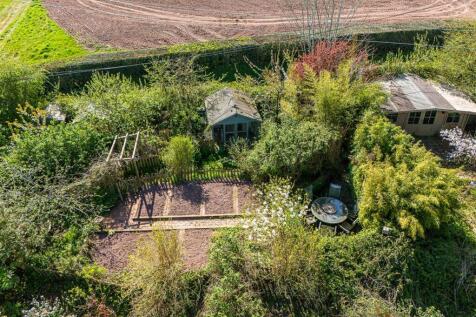 82 Haughton Cottages-drone-4.jpg