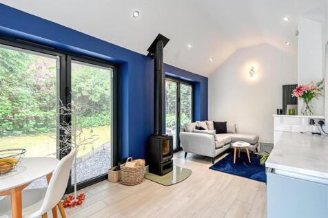 1 Manor House Close-04.jpg