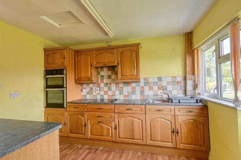 7 Brown Clee Road-04.jpg