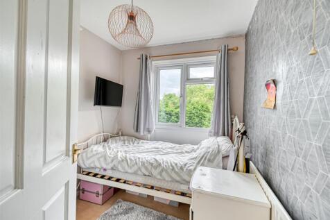 2 Carlton Rise-04.jpg