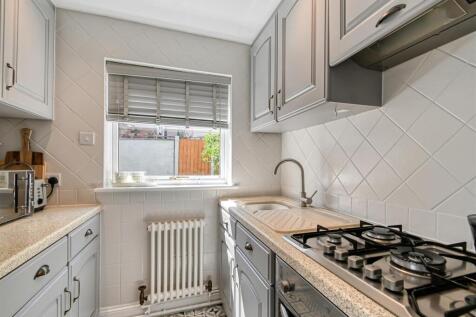 8 Cliff Road-07.jpg