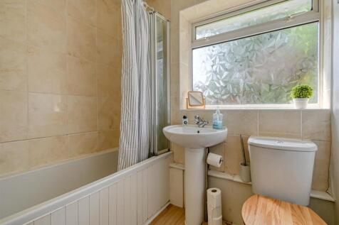 26 Greenfields Road-5.jpg
