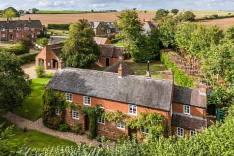 1 Chapel Cottages-SEPT25 Drone-1.jpg