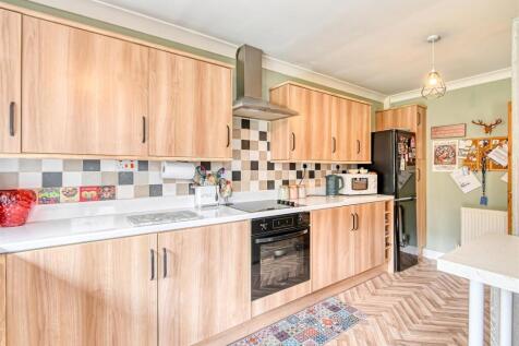 30 Greenway Avenue-05.jpg
