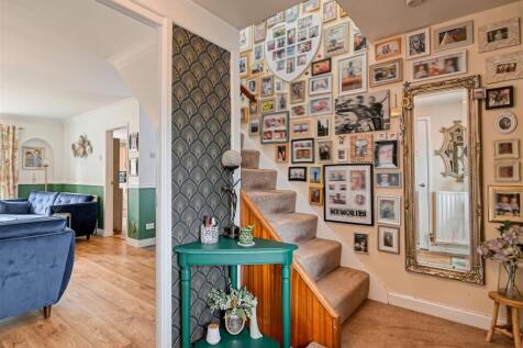 30 Greenway Avenue-01.jpg