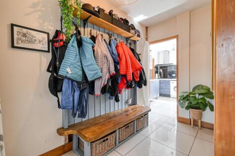67 Duchess Drive-11.jpg