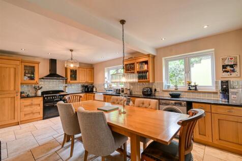 Sunnybank, 8 Hill End-06.jpg