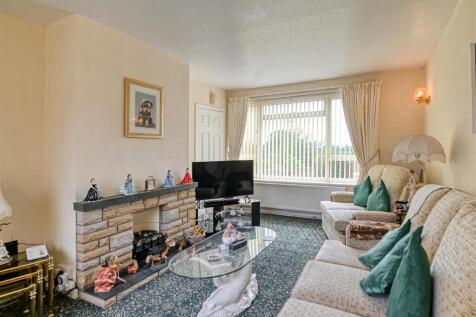 40 Ludlow Road-7.jpg