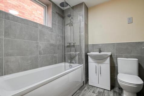 7 Stretton Close-16.jpg