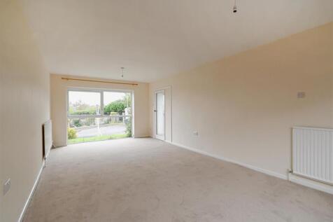 7 Stretton Close-28.jpg