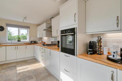 4 Cliff Gardens-21.jpg