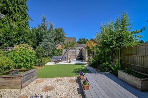 28 Well Meadow-25.jpg