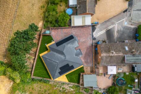 6a School Close-drone-1a.jpg