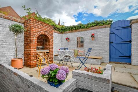 1 Cliff Road-28.jpg