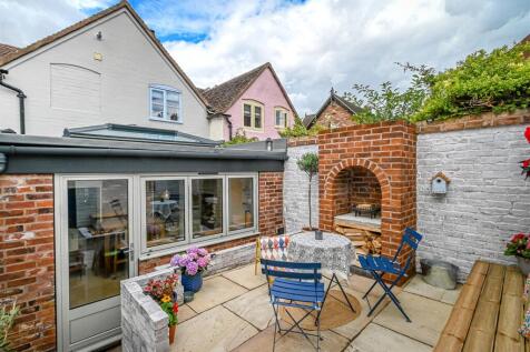 1 Cliff Road-26.jpg