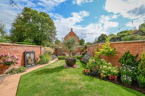 Iris Cottage-26.jpg