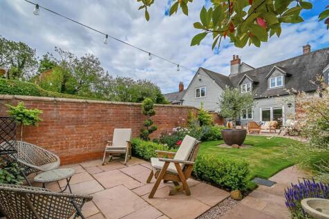 Iris Cottage-24.jpg