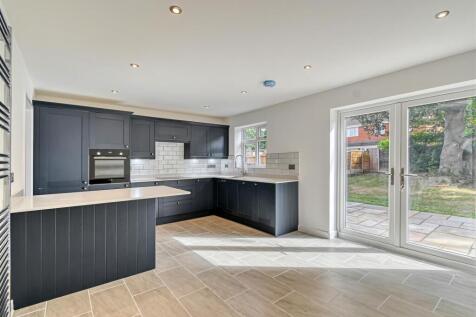 1 Goodwood Avenue-10.jpg