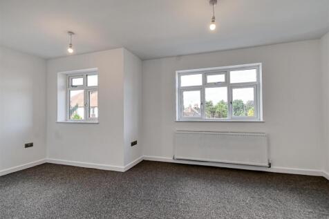 1 Goodwood Avenue-02.jpg