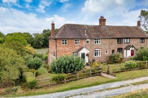 1 Netchwood Manor Cottage-Drone-8.jpg