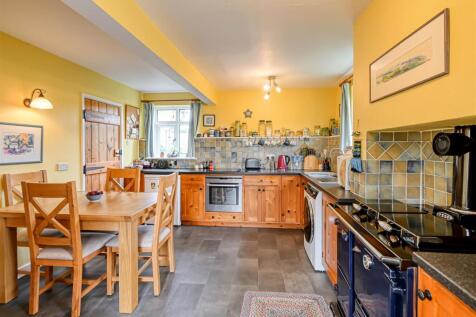1 Netchwood Manor Cottage-03.jpg