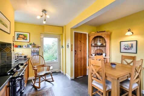 1 Netchwood Manor Cottage-02.jpg