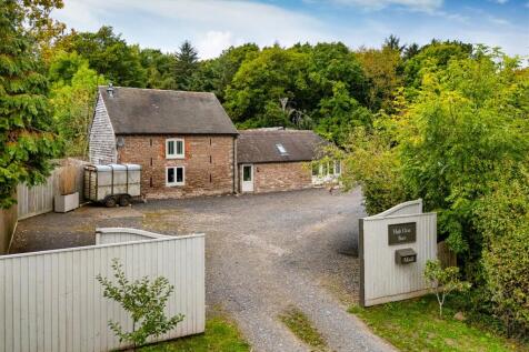 High Clear Barn-Drone-1.jpg
