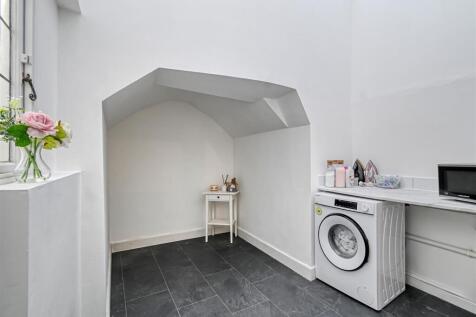 36 Bernards Hill-06.jpg