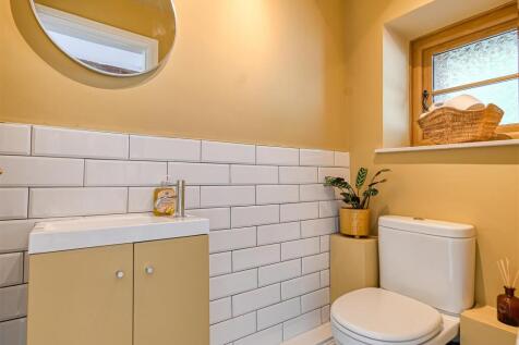 6 St Johns Court-01.jpg