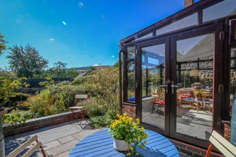 6 St Johns Court-31.jpg