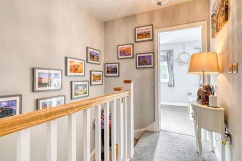 25 Staley Grove-09.jpg